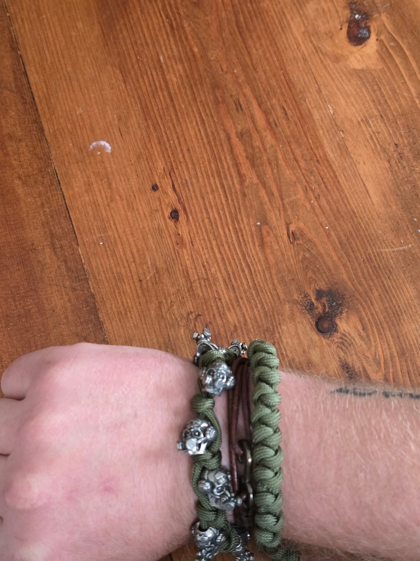 Gas mask Skullobite paracord bracelet
