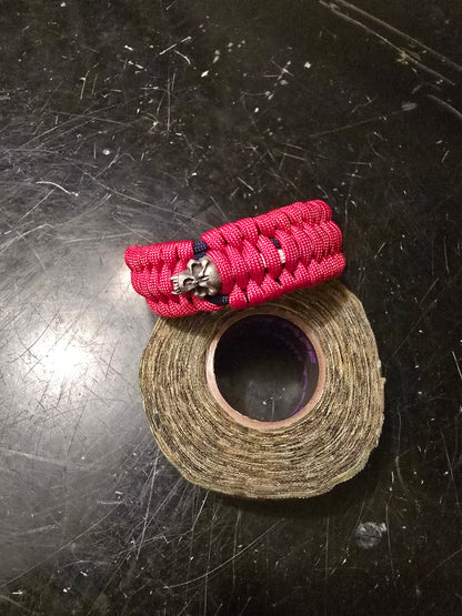 Stars and skulls paracord bracelet