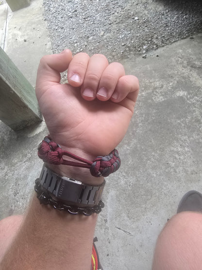 Skullobite threads cobra spine bracelet